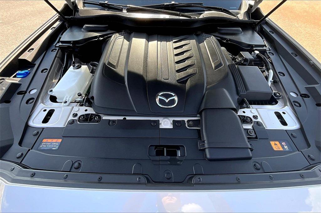 used 2025 Mazda CX-90 car, priced at $36,000