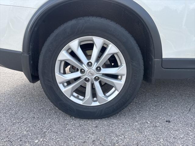 used 2015 Nissan Rogue car, priced at $11,000