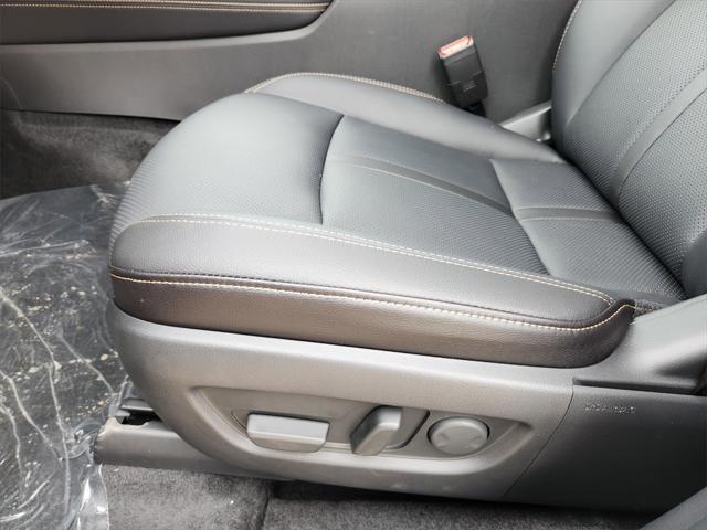new 2025 Mazda CX-90 car, priced at $42,095