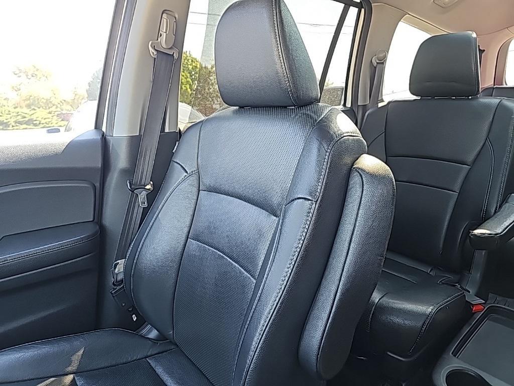 used 2016 Honda Pilot car, priced at $14,456
