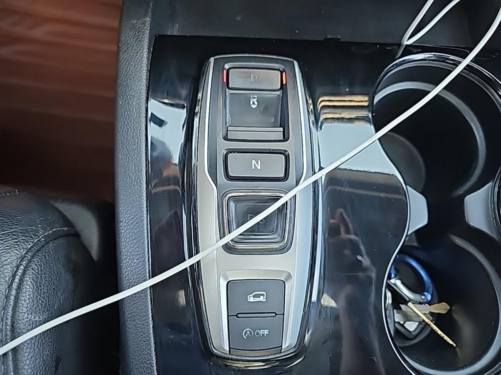 used 2016 Honda Pilot car, priced at $14,456
