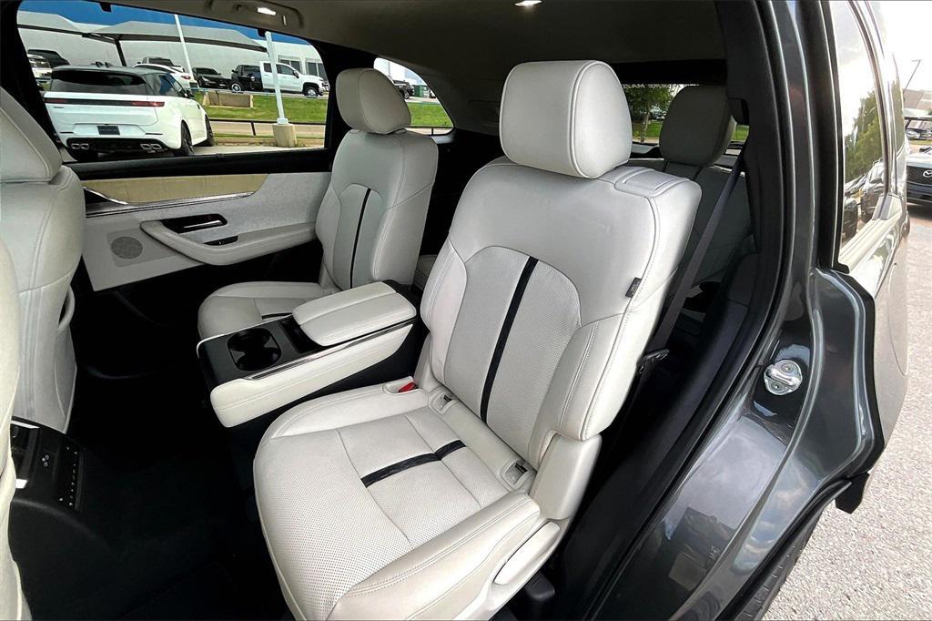 used 2025 Mazda CX-90 car, priced at $43,000