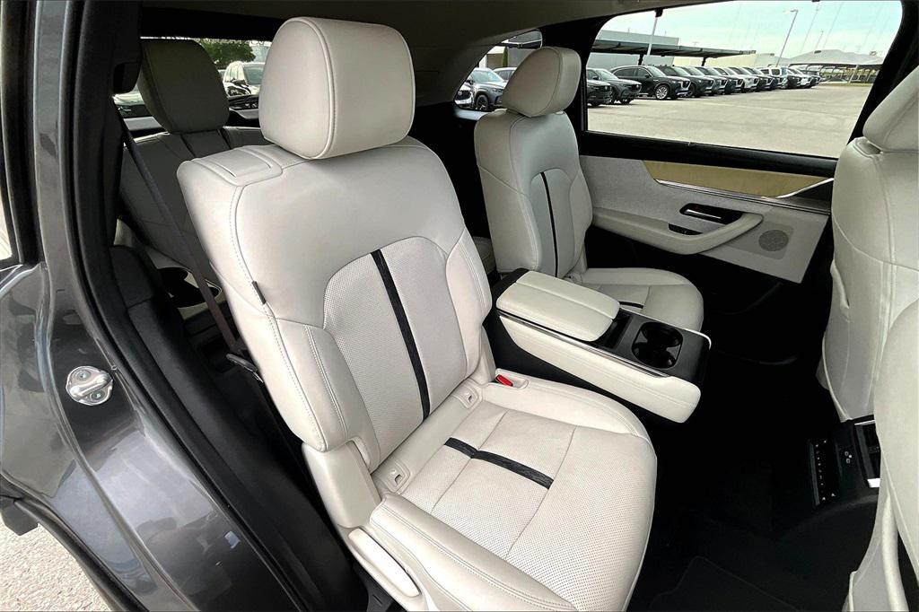 used 2025 Mazda CX-90 car, priced at $43,000