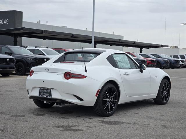 new 2025 Mazda MX-5 Miata RF car, priced at $39,287