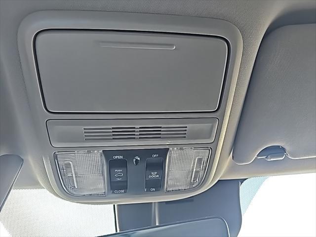 used 2021 Honda Pilot car, priced at $22,000