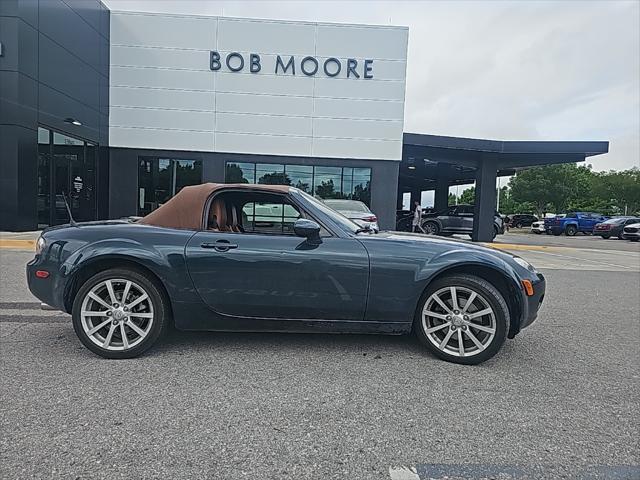 used 2006 Mazda MX-5 Miata car, priced at $11,500