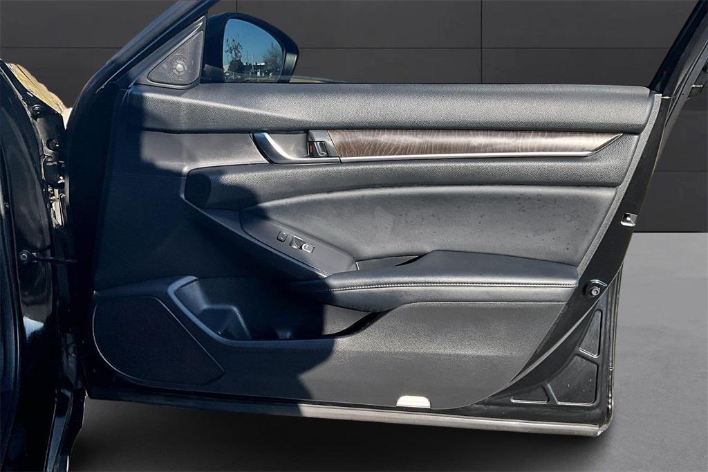 used 2018 Honda Accord car, priced at $21,401
