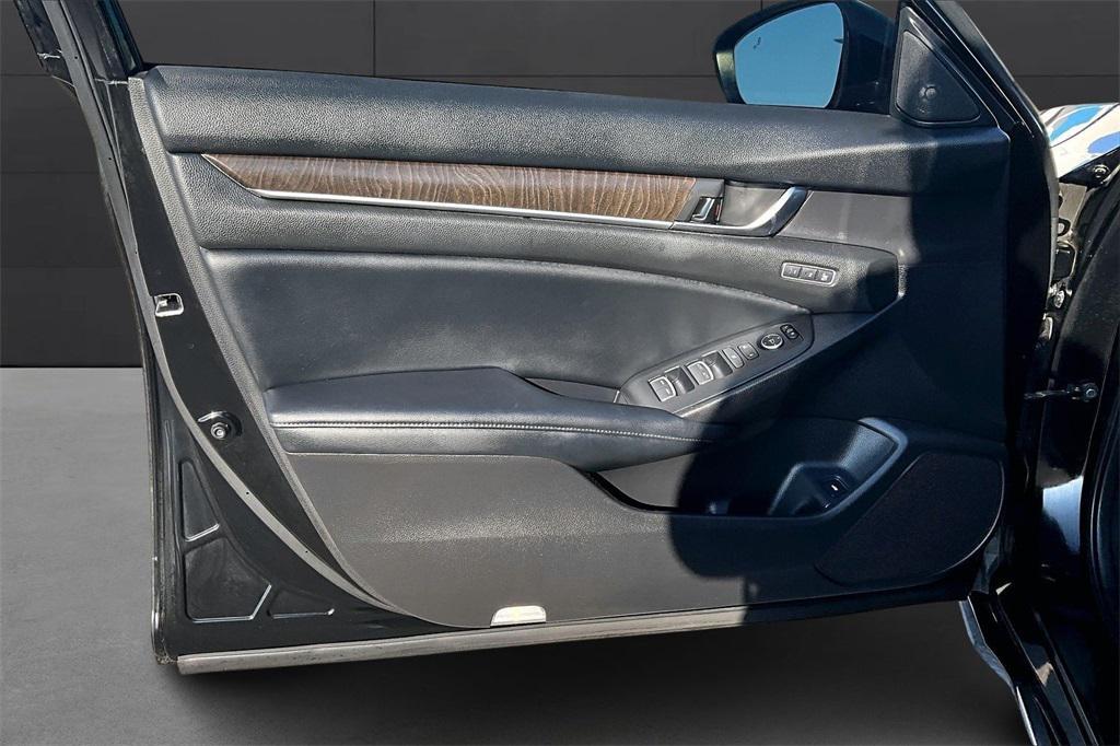 used 2018 Honda Accord car, priced at $21,401