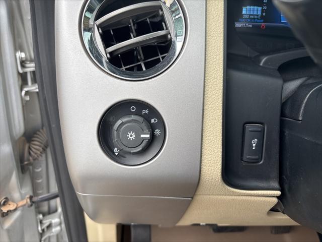 used 2017 Ford Expedition car, priced at $17,000