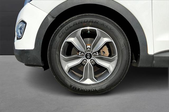 used 2014 Hyundai Santa Fe car, priced at $10,394