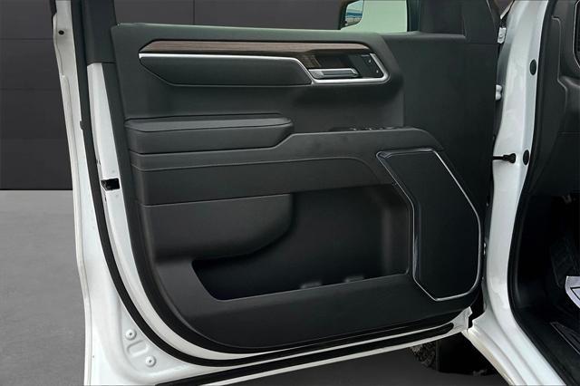 used 2022 Chevrolet Silverado 1500 car, priced at $33,000