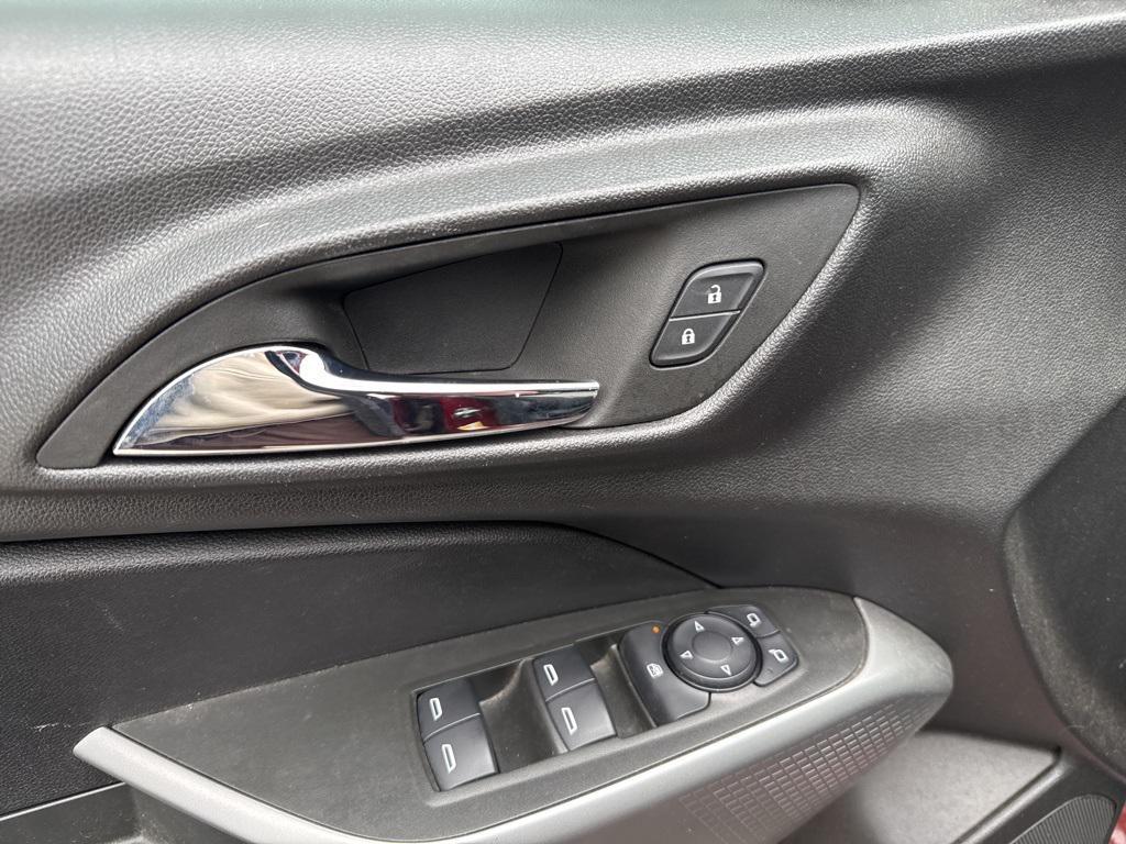 used 2024 Chevrolet Trax car, priced at $22,318