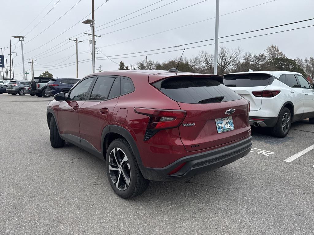 used 2024 Chevrolet Trax car, priced at $22,318