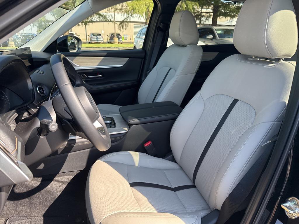 used 2025 Mazda CX-90 car, priced at $37,491