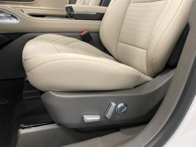 new 2025 Lincoln Nautilus car, priced at $69,025