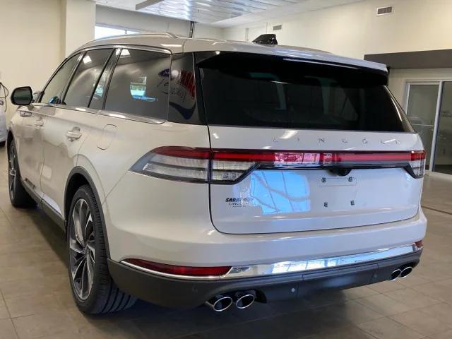 new 2025 Lincoln Aviator car, priced at $81,710