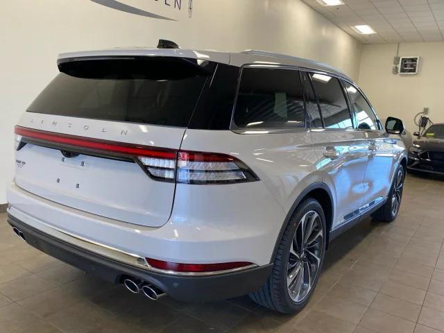 new 2025 Lincoln Aviator car, priced at $81,710