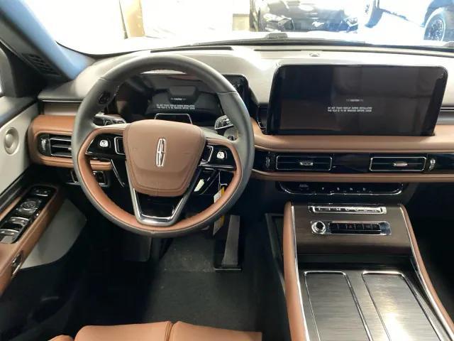 new 2025 Lincoln Aviator car, priced at $81,710