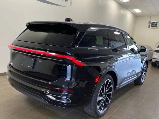 new 2024 Lincoln Nautilus car, priced at $75,645