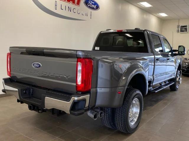 new 2025 Ford F-350 car, priced at $71,700