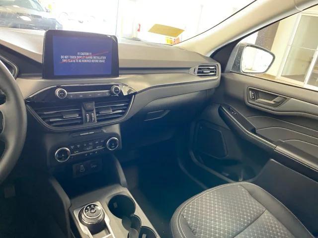 new 2025 Ford Escape car, priced at $33,910