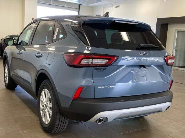 new 2025 Ford Escape car, priced at $33,910