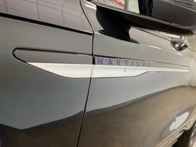 new 2025 Lincoln Nautilus car, priced at $65,100