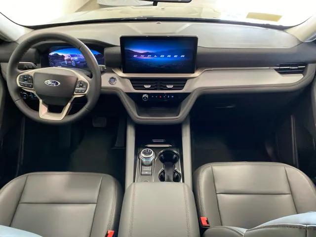 new 2025 Ford Explorer car, priced at $49,060