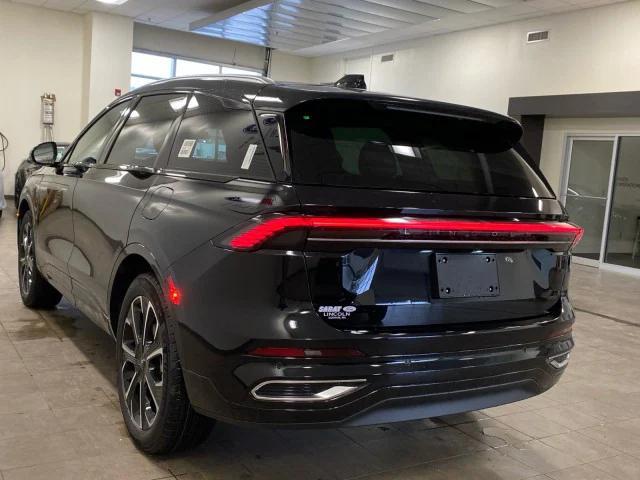 new 2025 Lincoln Nautilus car, priced at $63,455