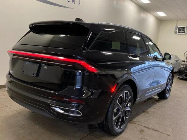 new 2025 Lincoln Nautilus car, priced at $63,455