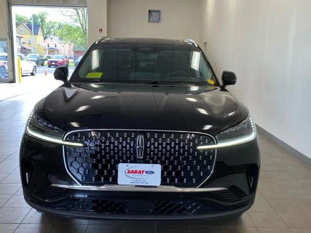 new 2025 Lincoln Aviator car