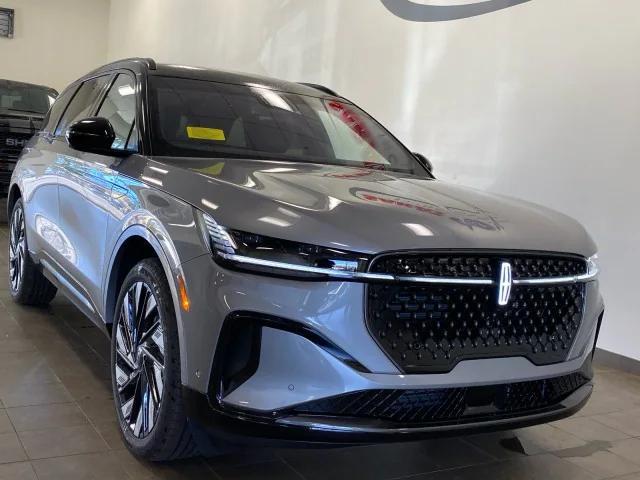 new 2024 Lincoln Nautilus car, priced at $60,195