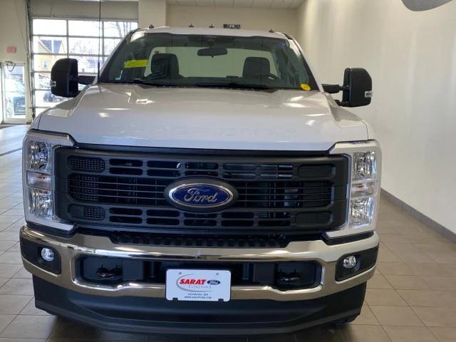 new 2025 Ford F-350 car, priced at $54,070