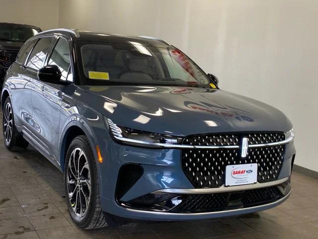 new 2025 Lincoln Nautilus car, priced at $63,455