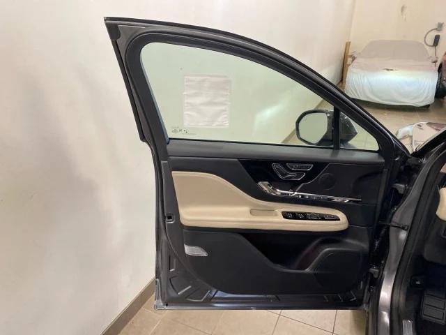 new 2025 Lincoln Corsair car, priced at $61,085