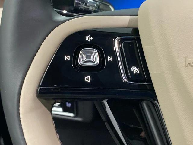 new 2025 Lincoln Corsair car, priced at $61,085