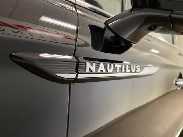 used 2020 Lincoln Nautilus car, priced at $29,990