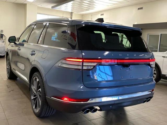 new 2025 Lincoln Aviator car, priced at $74,625