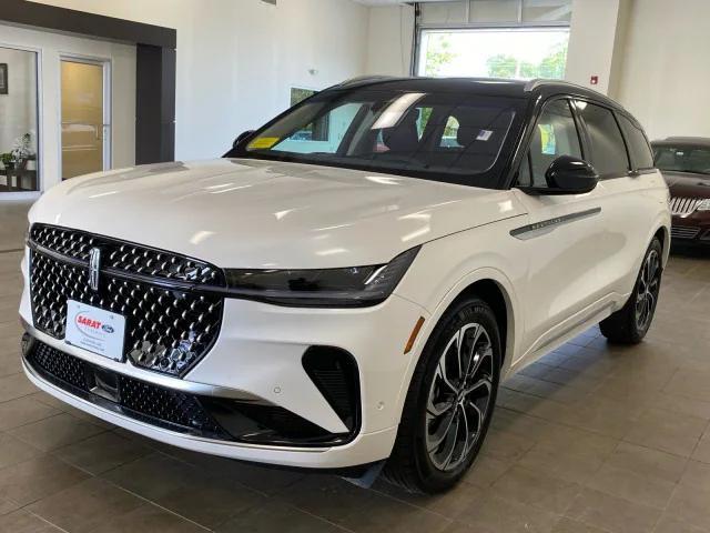 used 2024 Lincoln Nautilus car, priced at $58,990