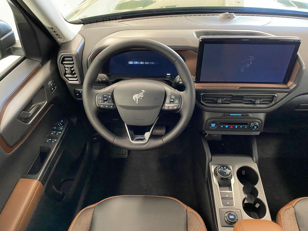 new 2025 Ford Bronco Sport car, priced at $40,880