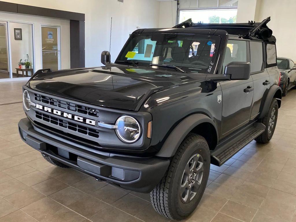 new 2025 Ford Bronco car, priced at $46,360