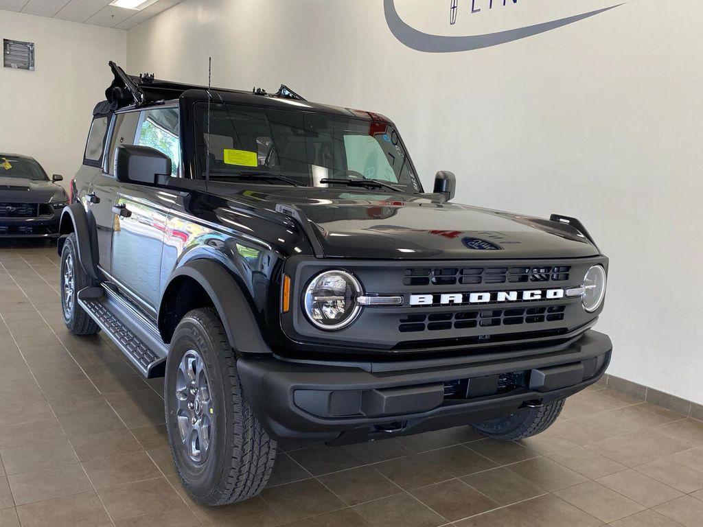 new 2025 Ford Bronco car, priced at $46,360