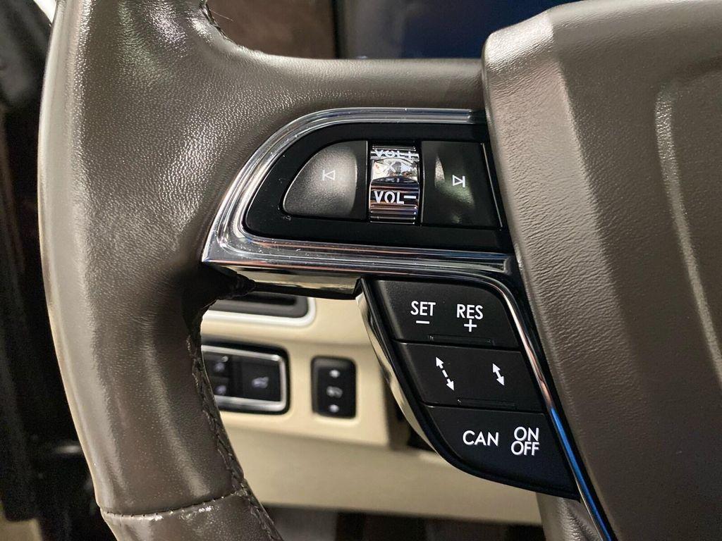 used 2019 Lincoln Navigator car, priced at $34,685