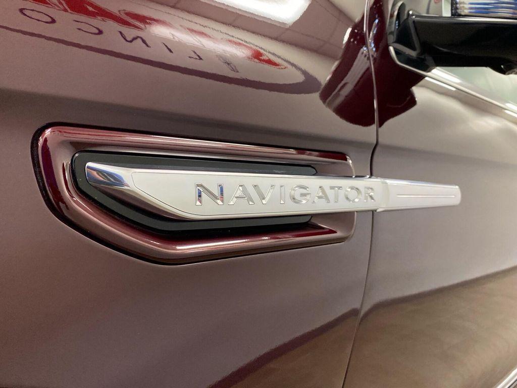 used 2019 Lincoln Navigator car, priced at $34,685