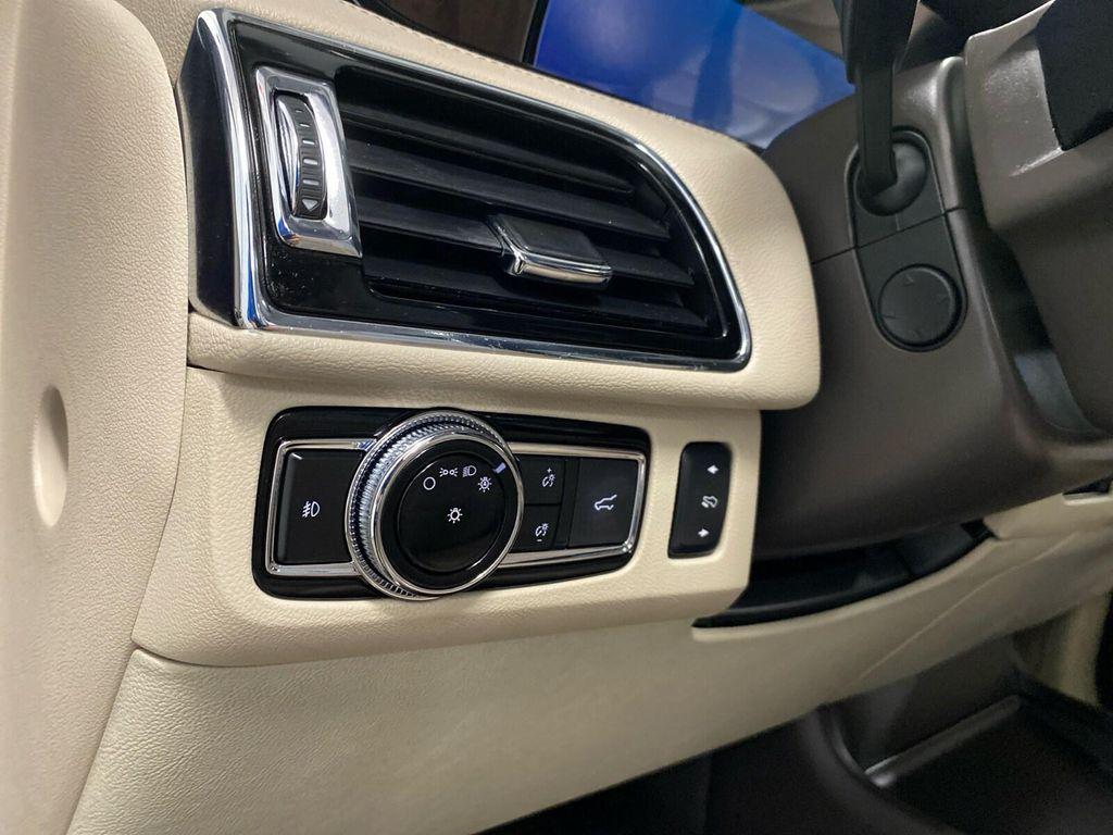 used 2019 Lincoln Navigator car, priced at $34,685