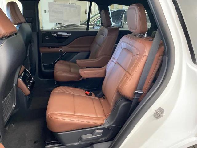 new 2025 Lincoln Aviator car, priced at $75,125