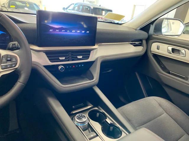 new 2025 Ford Explorer car, priced at $44,940