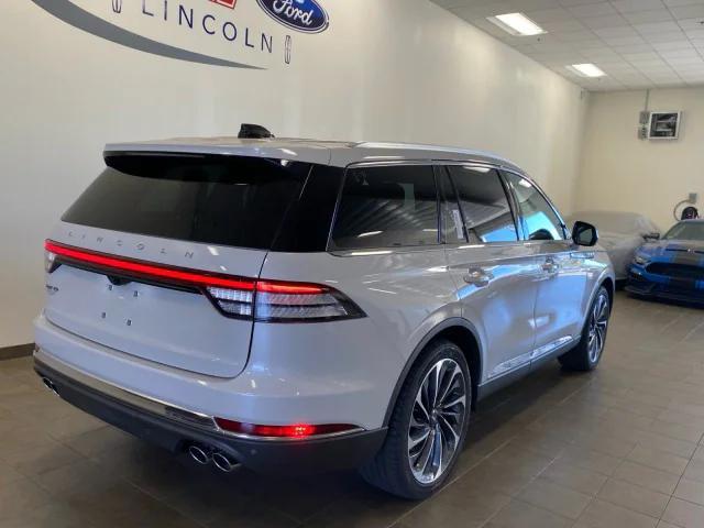 new 2025 Lincoln Aviator car, priced at $81,950