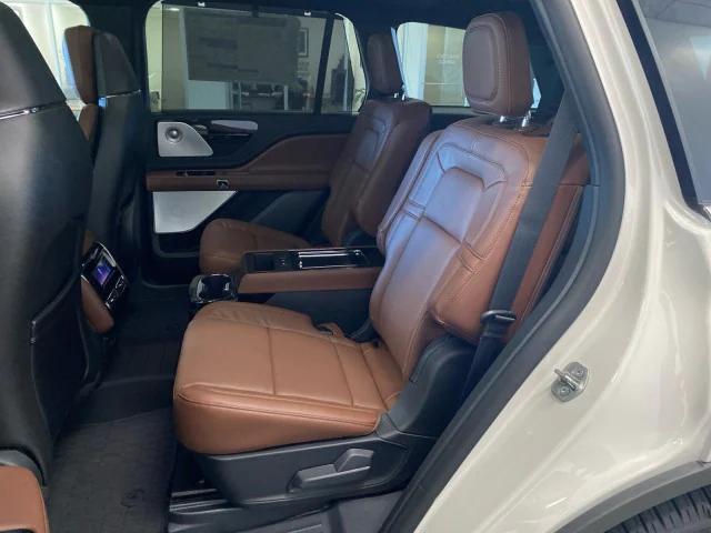 new 2025 Lincoln Aviator car, priced at $81,950