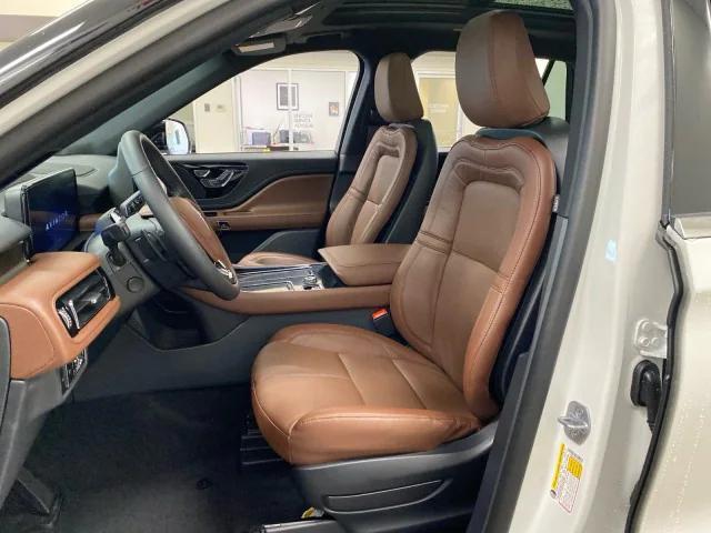 new 2025 Lincoln Aviator car, priced at $71,465
